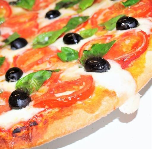 Pizza Caprese