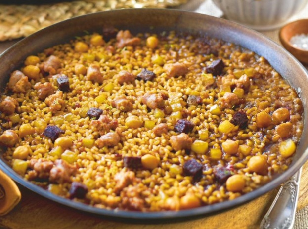 Arroz de montaña y butifarra negra