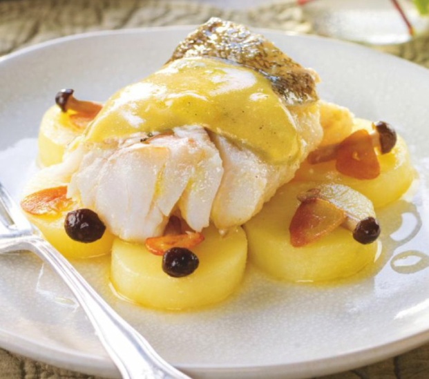 Bacalao al pilpil con patatas confitadas