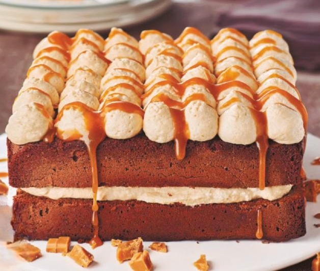 Bizcocho de Chocolate Relleno con Nata y Toffee Casero