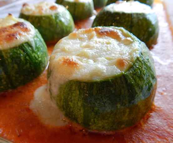 Calabacitas Rellenas de Queso