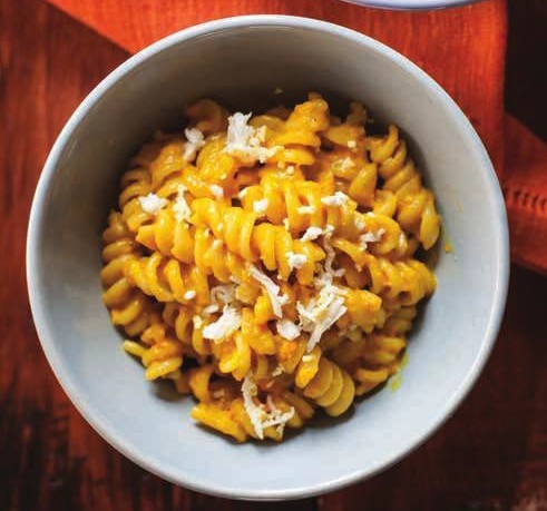 Fideos con Salsa Huancaína Especial