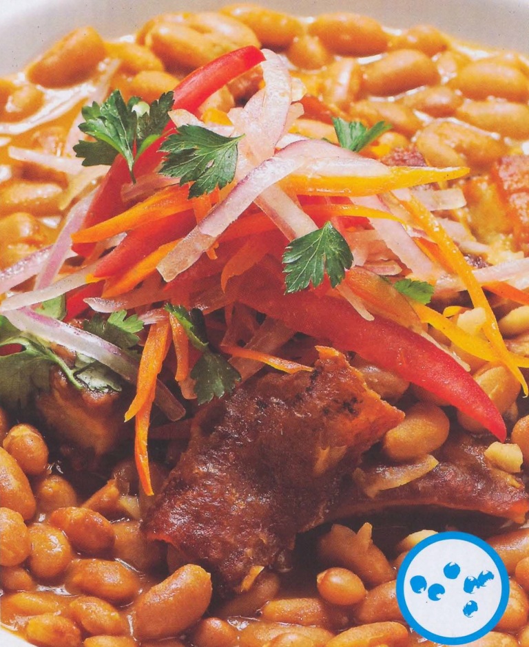 Frejolada criolla con tocino y arroz