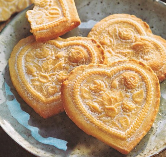 Galletas de jengibre en forma de corazón