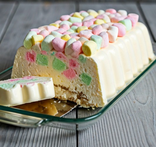 Gelatina de Queso Crema y Bombones