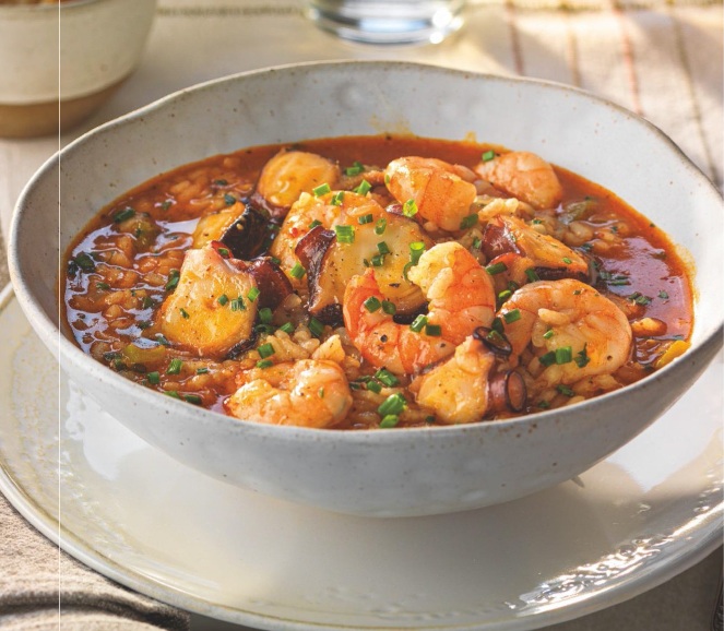Guiso de arroz con pulpo y langostinos