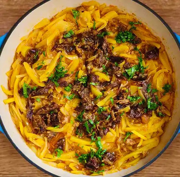 Olluquito con charqui (chalona)