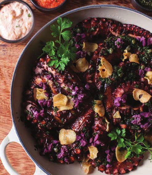 Pulpo al Olivo con Chimichurri de Perejil